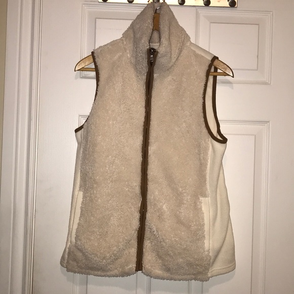NWOT Chaps cream Sherpa fleece vest - Picture 2 of 5